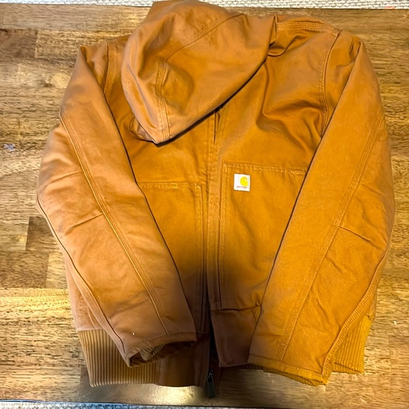 Carhartt Jackets & Blazers - Carhartt Women's Active Jacket Wj130 Regular. Like New.